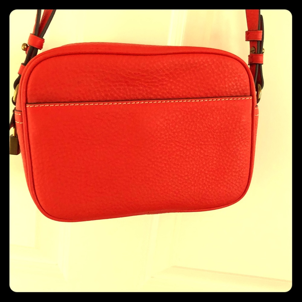 Red handbag! - Picture 2 of 4